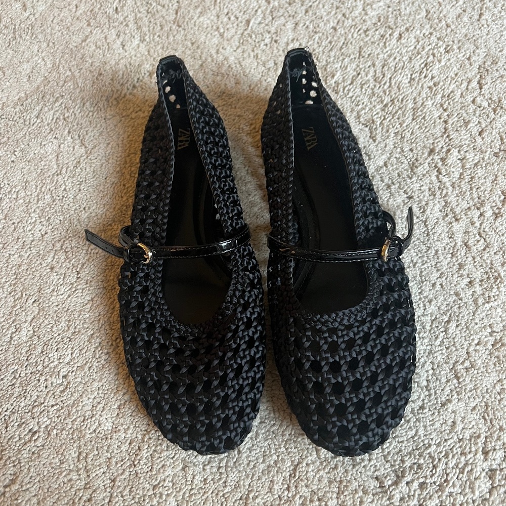 Zara black woven mesh ballet flats
